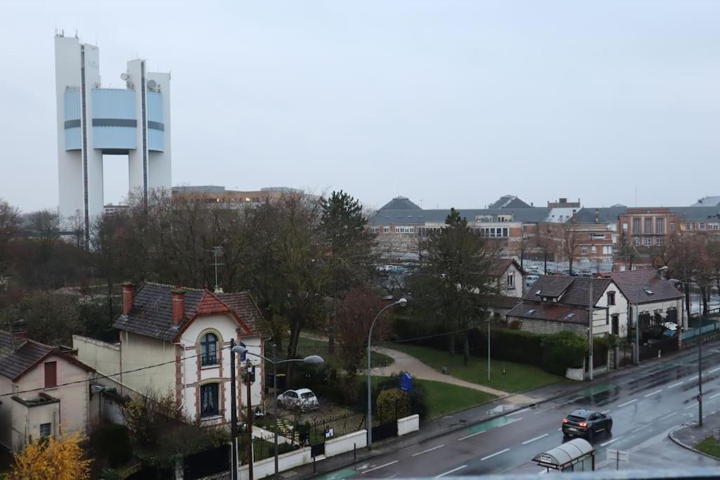 Secteur Hopital Universites Et Centre Sportif Saint-André-les-Vergers Eksteriør bilde