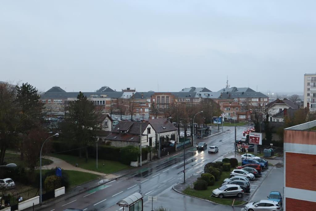 Secteur Hopital Universites Et Centre Sportif Saint-André-les-Vergers Eksteriør bilde